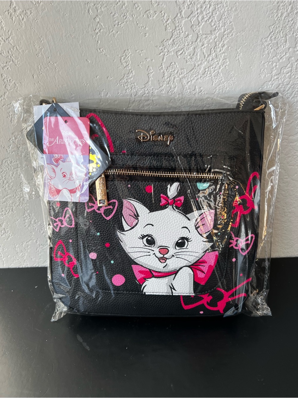 NWT WondaPop Disney Designer Series The Aristocats Marie Bows Crossbody Bag